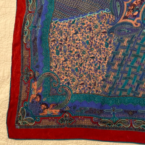 Fendi vintage square silk scarf - Picture 8 of 14